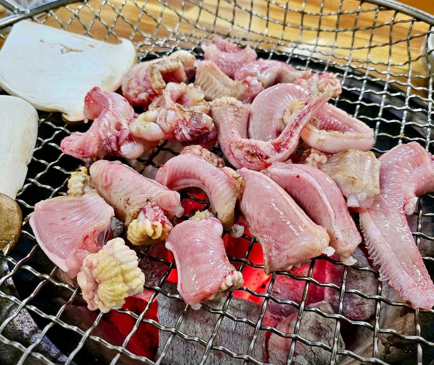 Gomjangeo đã lột da trước khi nướng